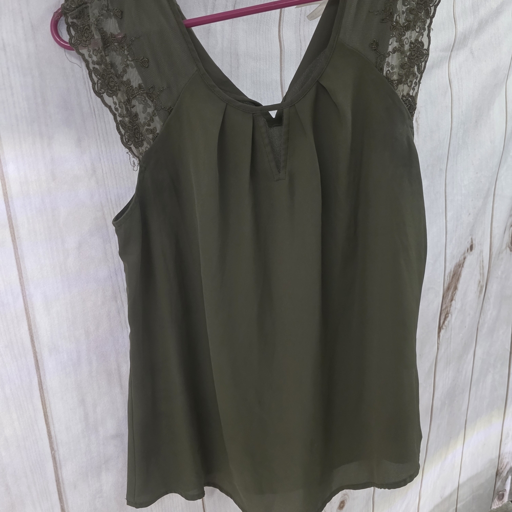 Elegant Olive Green Lace Sleeve Women's Top